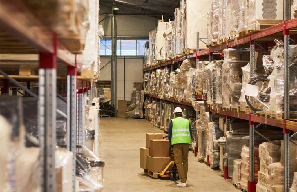 WHAT IS WAREHOUSING DEFINITION OPERATIONS SOLUTIONS visual data 2